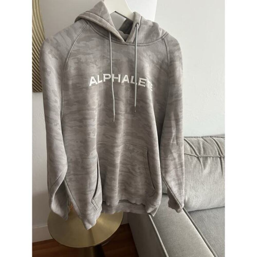 Alphalete Light Camo Pockets Logo Hoddie L